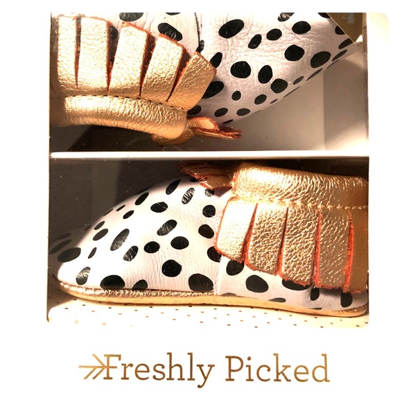 Freshly Picked Other - Freshly Picked moccasins new in box size 4